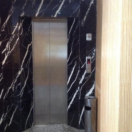 Lai Lai Mutiara Hotel Batam Extérieur photo