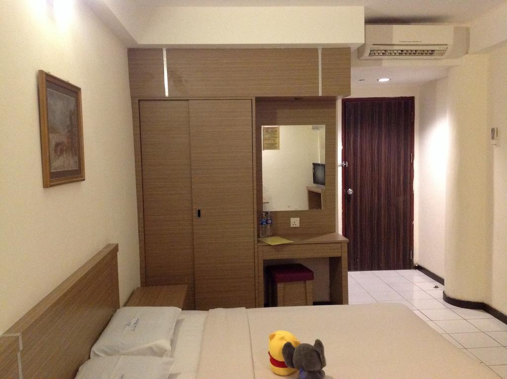 Lai Lai Mutiara Hotel Batam Extérieur photo