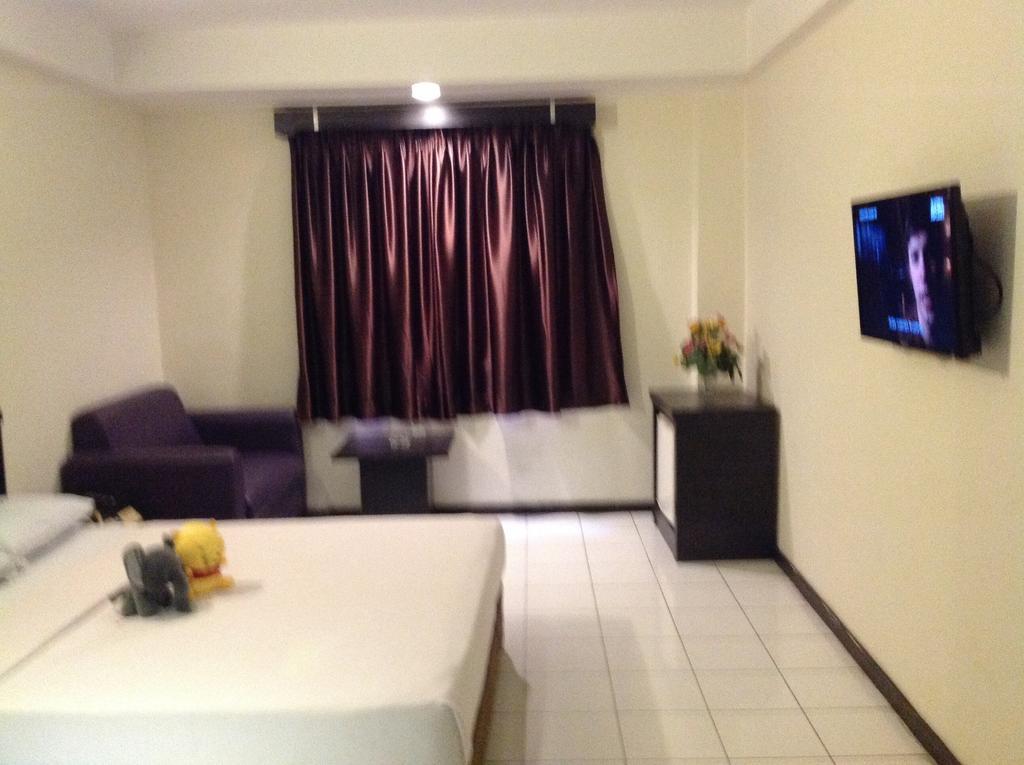 Lai Lai Mutiara Hotel Batam Extérieur photo