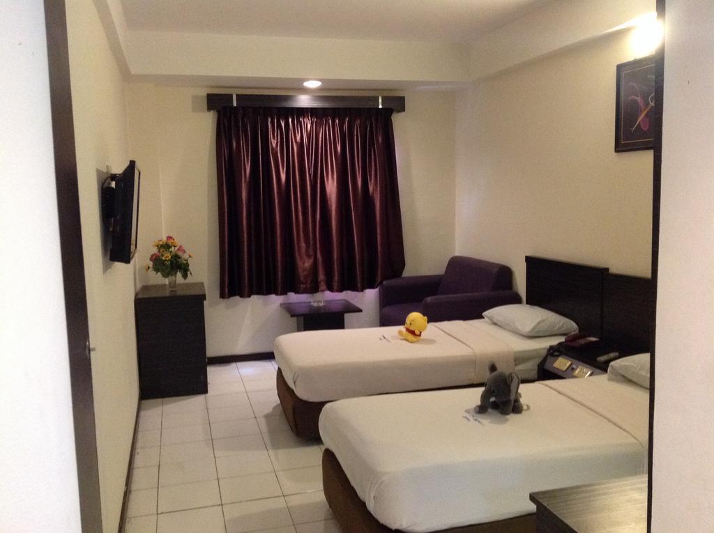 Lai Lai Mutiara Hotel Batam Extérieur photo
