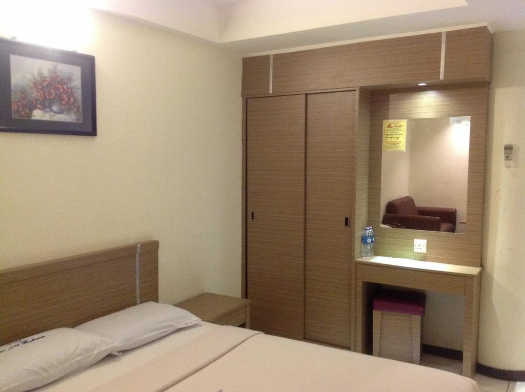 Lai Lai Mutiara Hotel Batam Extérieur photo
