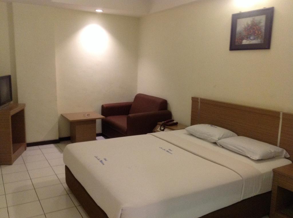 Lai Lai Mutiara Hotel Batam Extérieur photo