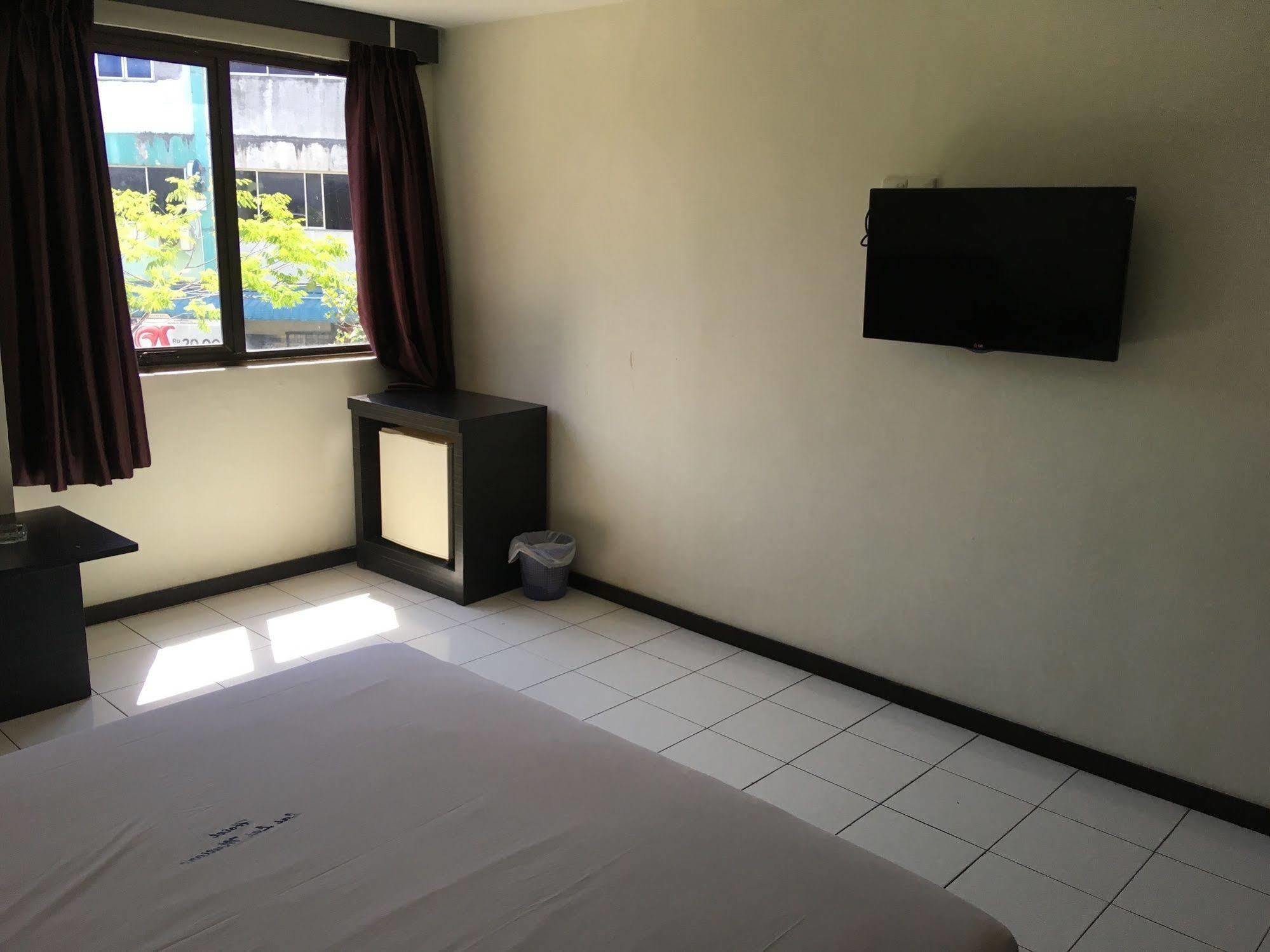 Lai Lai Mutiara Hotel Batam Extérieur photo