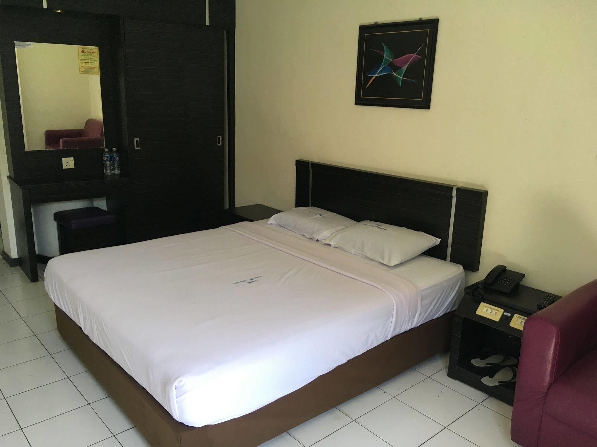 Lai Lai Mutiara Hotel Batam Extérieur photo