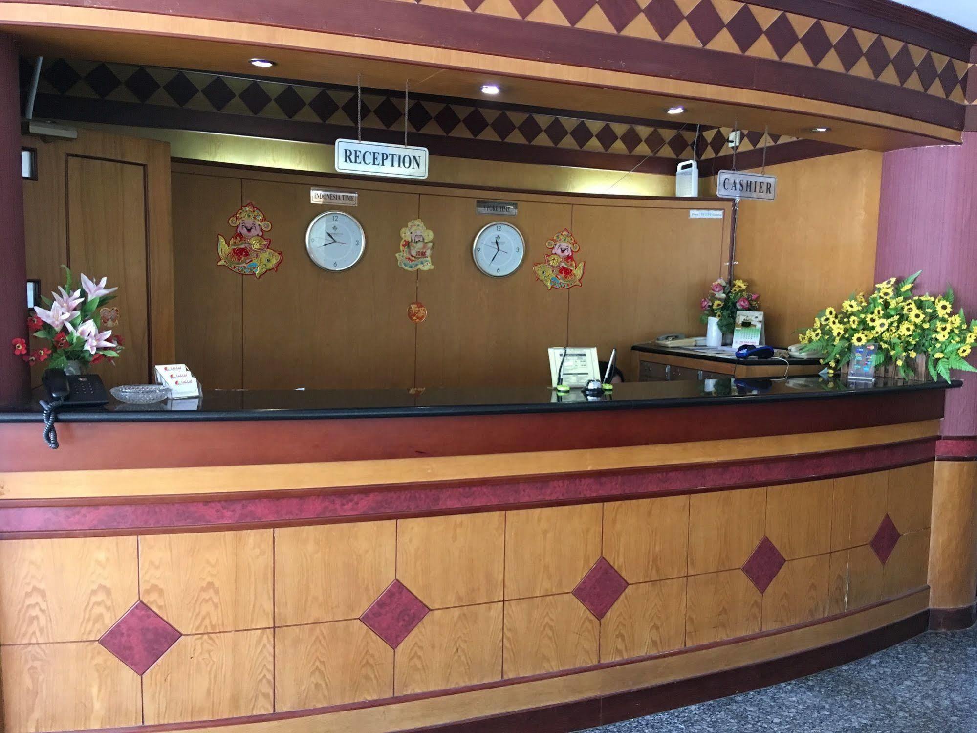 Lai Lai Mutiara Hotel Batam Extérieur photo