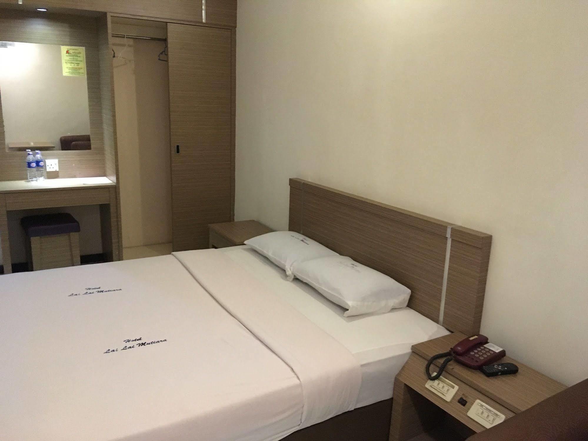 Lai Lai Mutiara Hotel Batam Extérieur photo